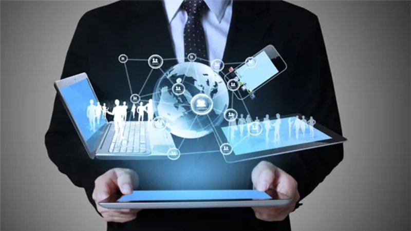 Keezy Tech Guru Benjamin